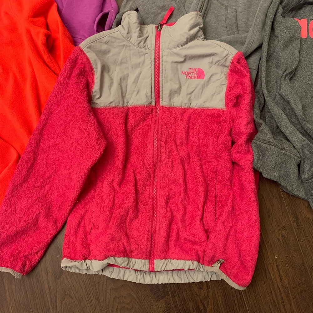 Huge winter girls clothing lot 20 + pieces!! - Picture 6 of 8